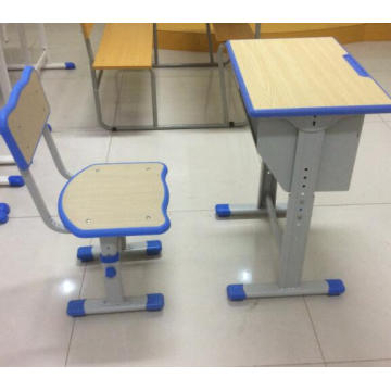 Mesa e cadeira ajustáveis ​​da escola da altura para a venda